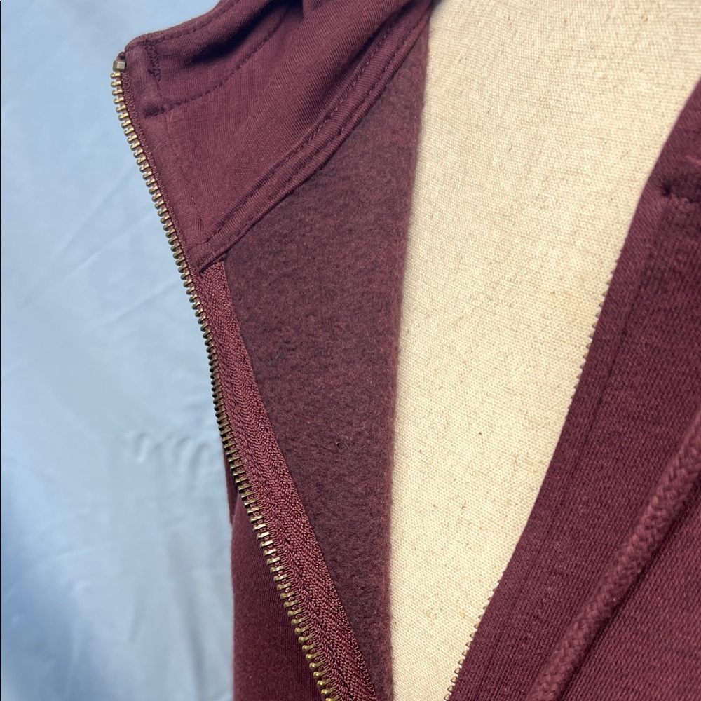 Carhartt Maroon Hoodie - Picture 6 of 6